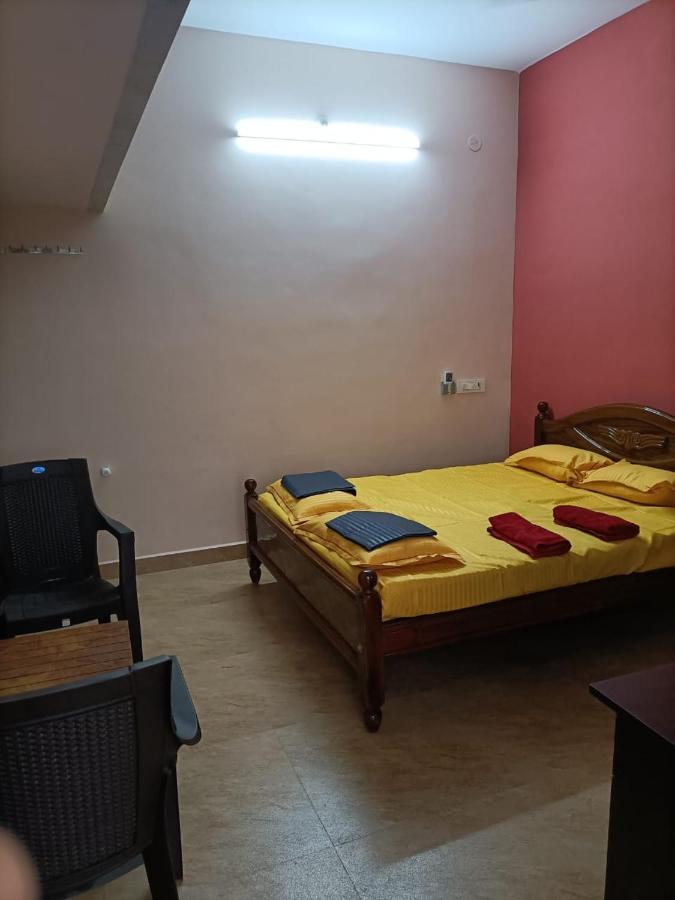 Tiruvannāmalai Doctor'S Homestay מראה חיצוני תמונה